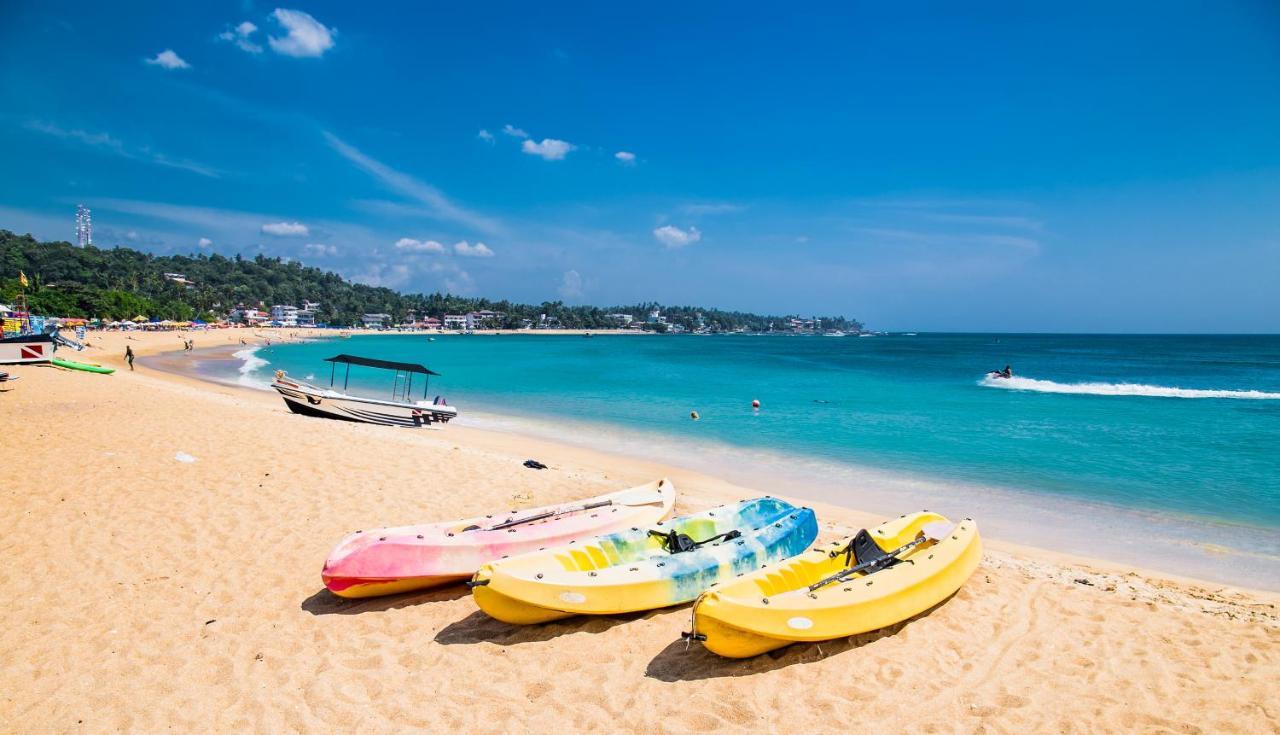 Blue Beach Galle Buitenkant foto